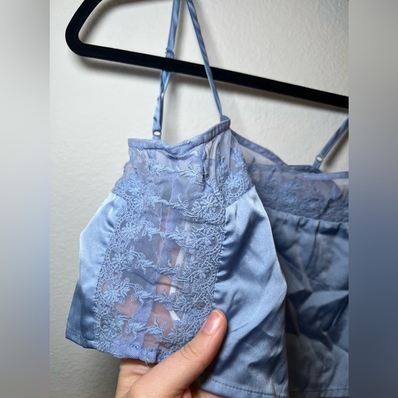 Forever 21 Blue Sleeveless Bustier Camisole - Picture 3 of 4